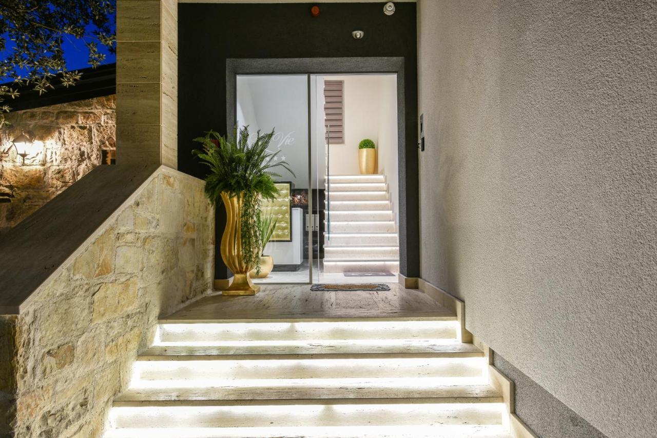 Luxury Lavie Gasthuis 4*